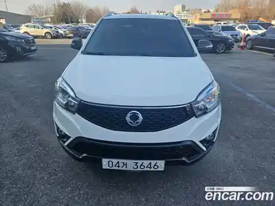 SsangYong Korando 2016 2.2 Автомат в Москве № 28772, миниатюра 3