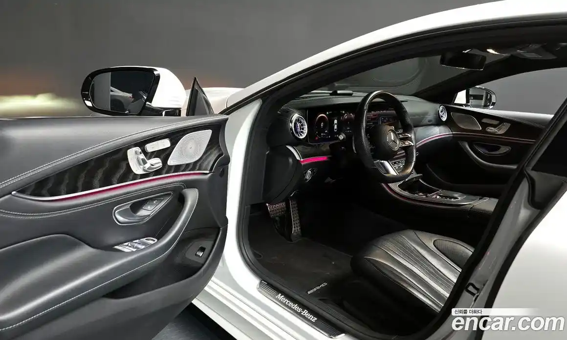 Mercedes-Benz CLS-Class 2022 2.0 Автомат в Москве № 290186, фото 3