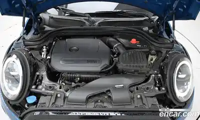 Mini Cooper 2023 1.5 Автомат в Москве № 299280, миниатюра 6