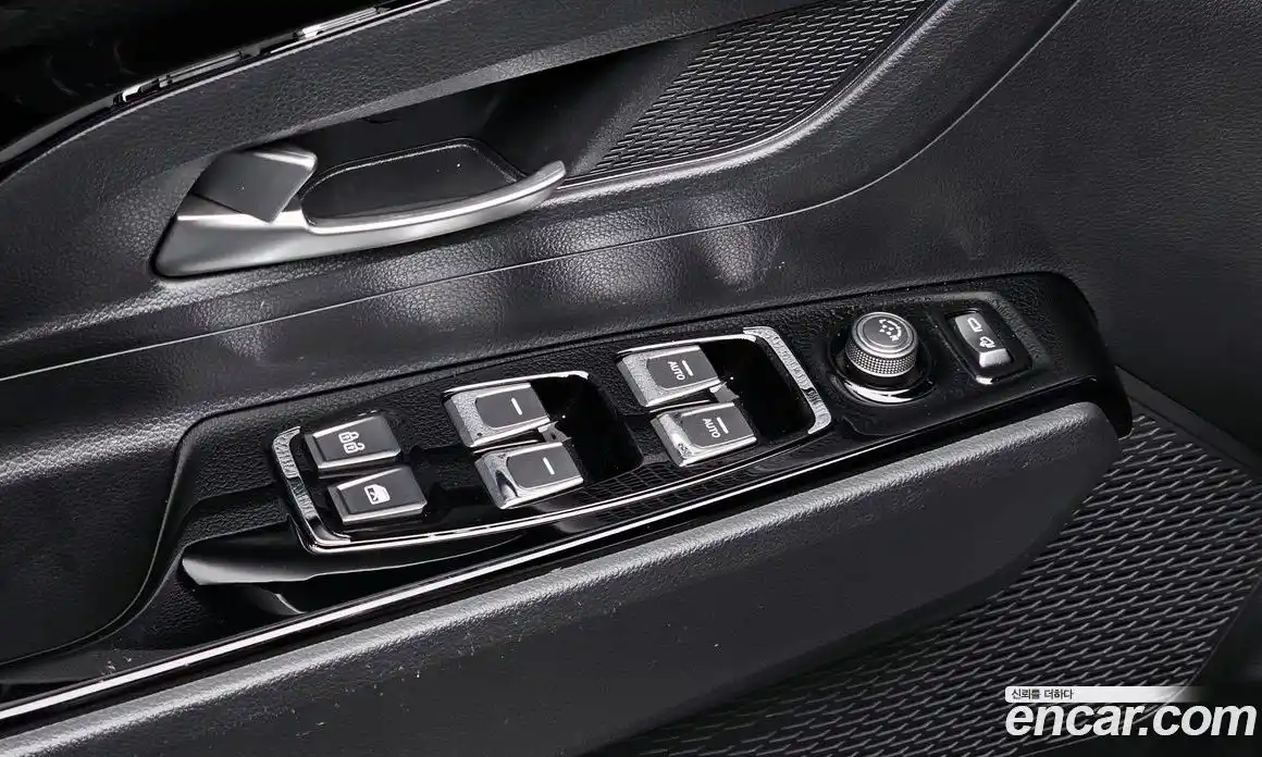 SsangYong Korando 2022 1.5 Автомат в Москве № 30335, фото 1