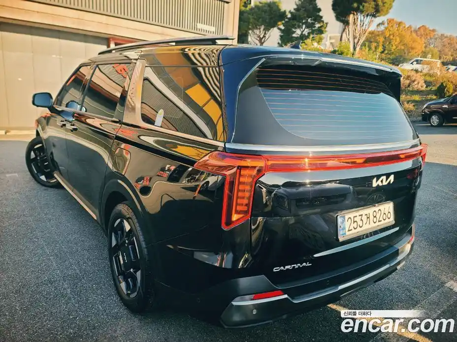 Kia Canival 2025 2.2 Автомат в Москве № 307837, фото 4