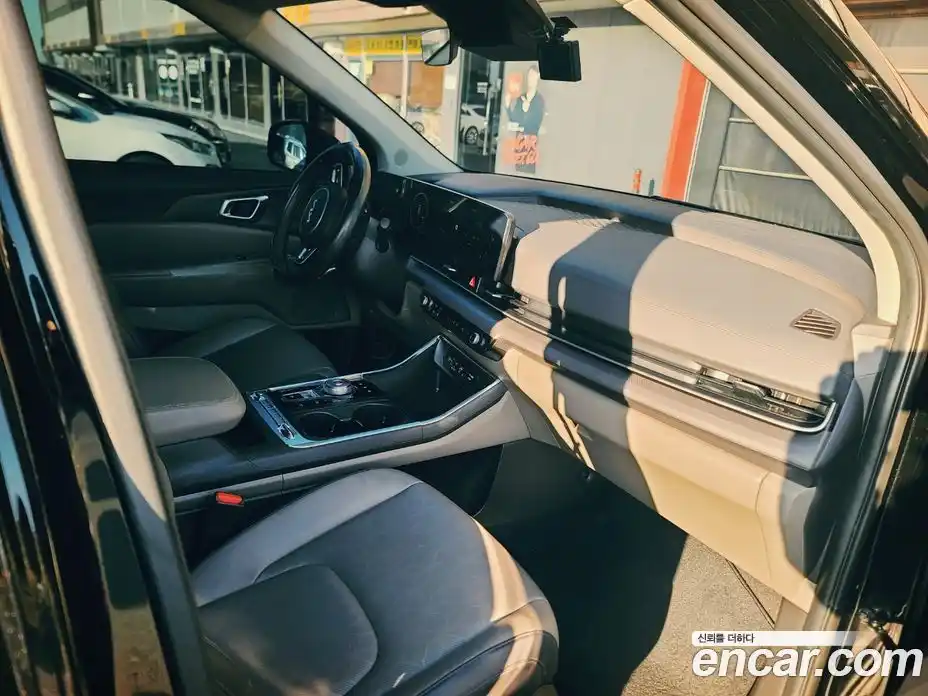 Kia Canival 2025 2.2 Автомат в Москве № 307837, фото 8