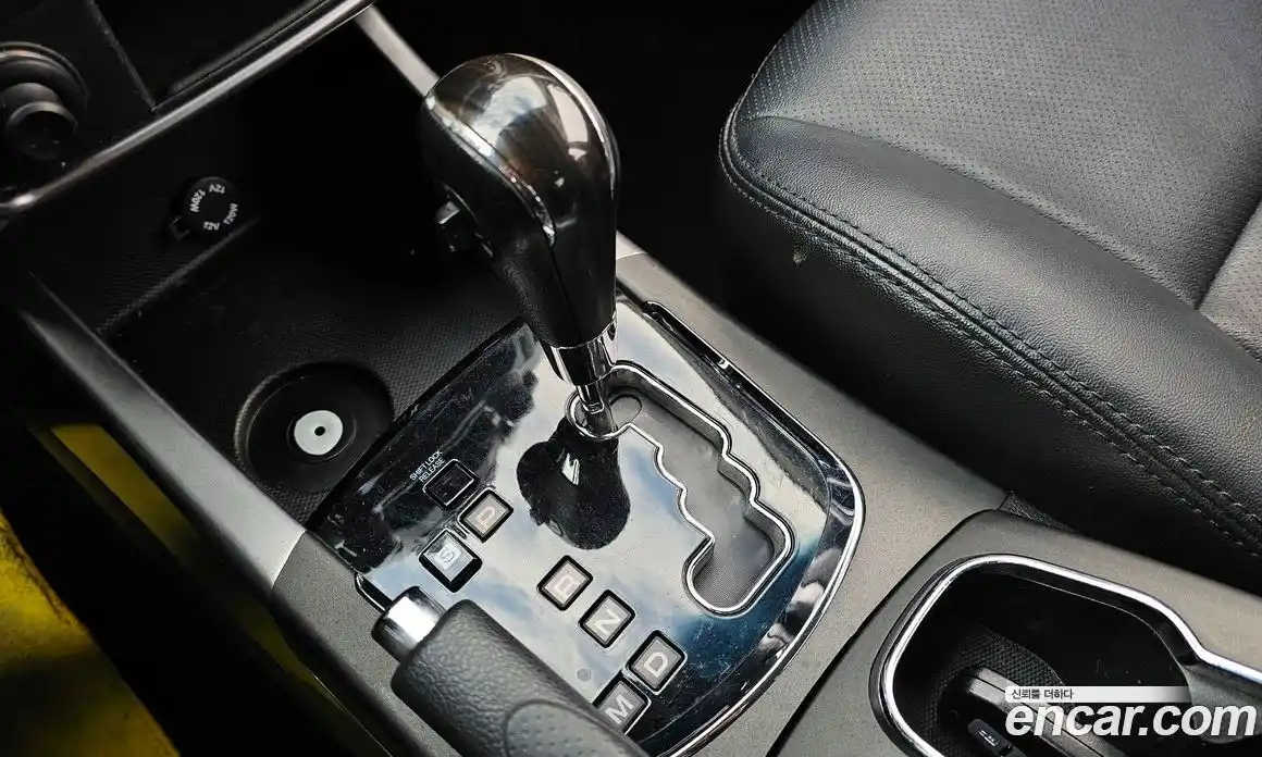 SsangYong Korando 2015 2.0 Автомат в Москве № 30814, фото 15