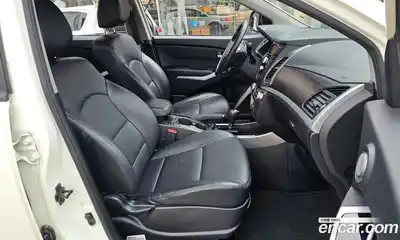 SsangYong Korando 2015 2.0 Автомат в Москве № 30814, миниатюра 2