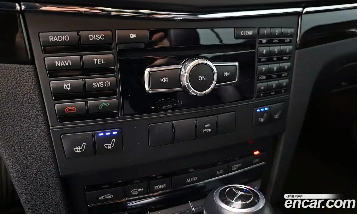 Mercedes-Benz E-Class 2013 3.5 Автомат в Москве № 311526, фото 19