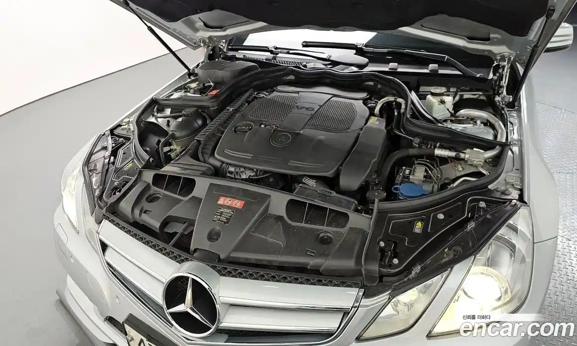 Mercedes-Benz E-Class 2013 3.5 Автомат в Москве № 311526, фото 3