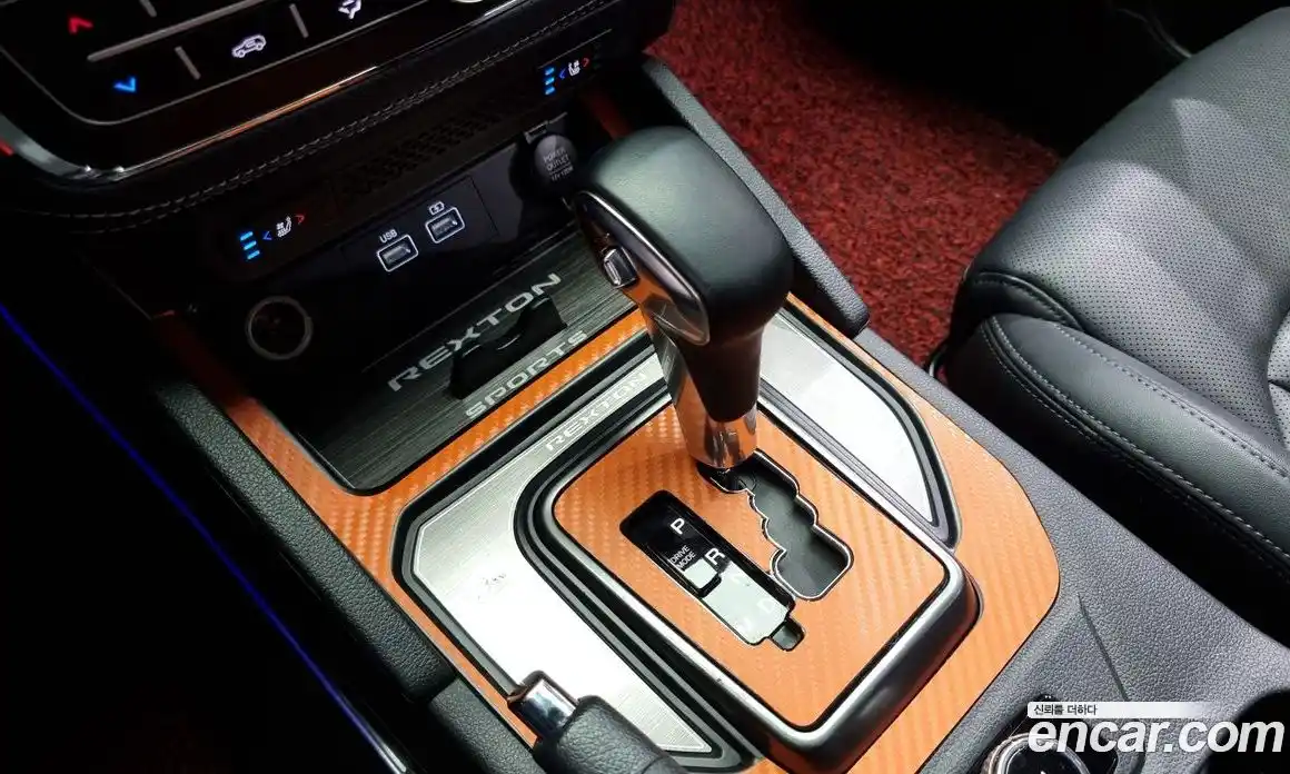 SsangYong Rexton 2022 2.2 Автомат в Москве № 31154, фото 9