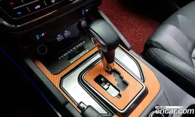 SsangYong Rexton 2022 2.2 Автомат в Москве № 31154, миниатюра 9