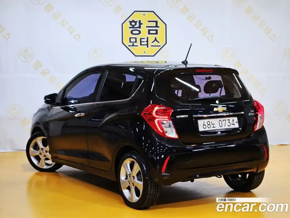 Chevrolet Spark 2016 1.0 Автомат в Москве № 315164, фото 5