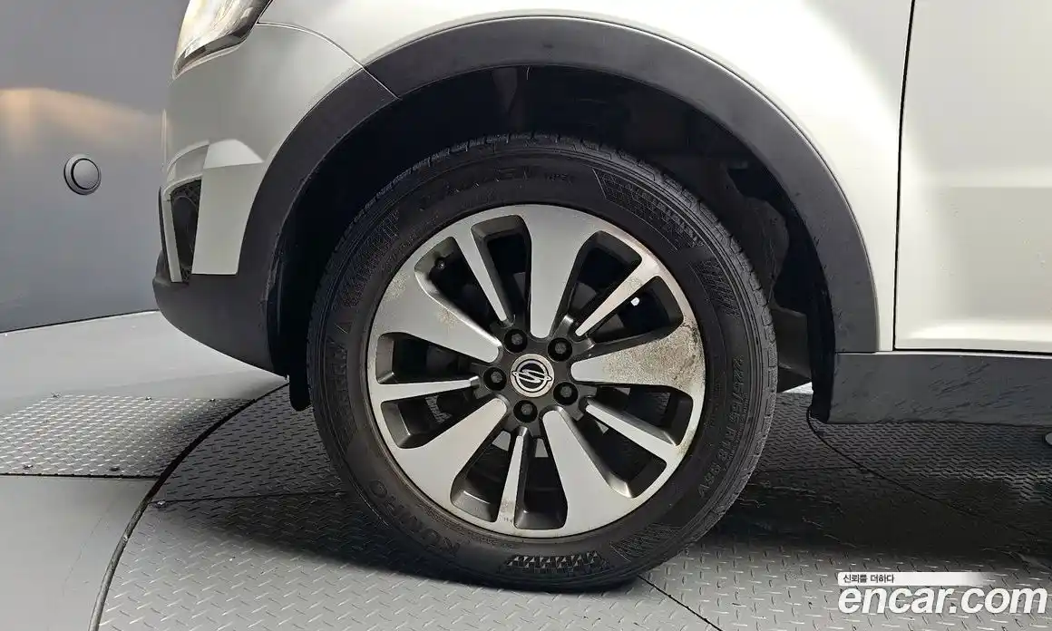 SsangYong Korando 2015 2.0 Автомат в Москве № 31589, фото 11