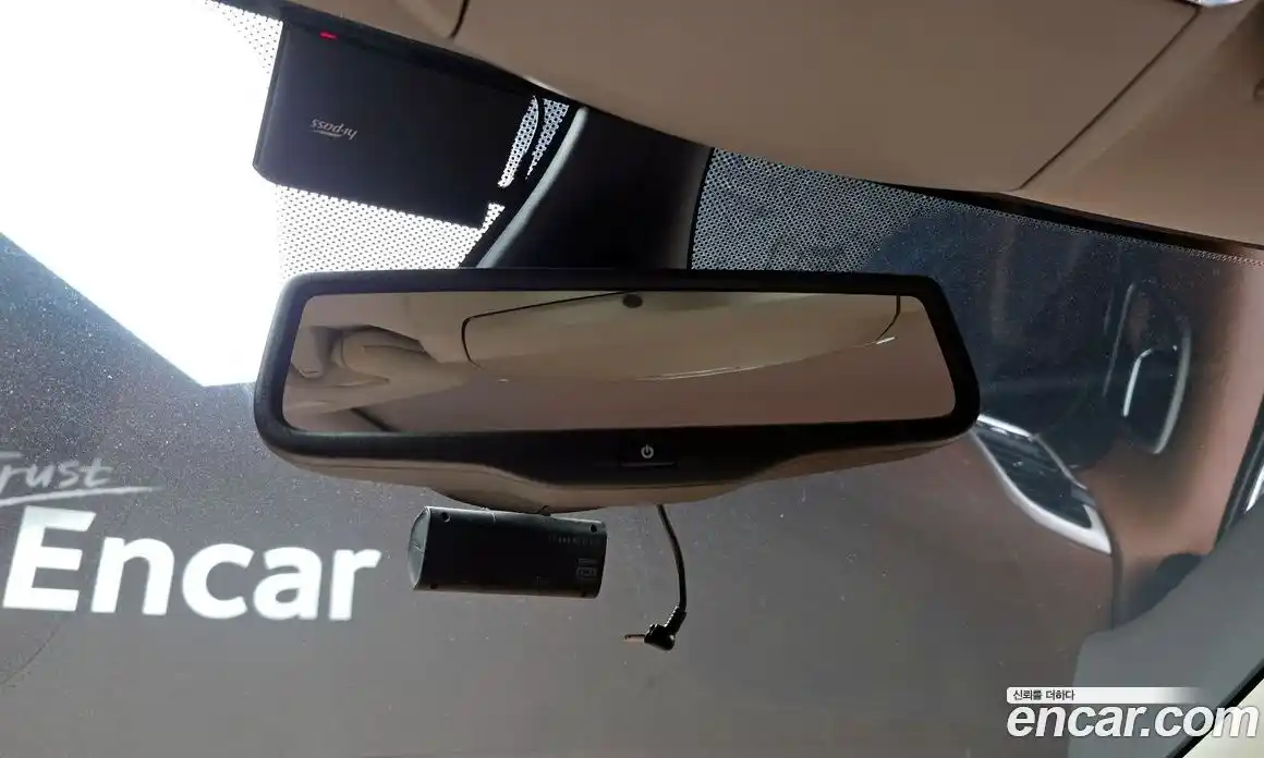 Jeep Cherokee 2012 3.0 Автомат в Москве № 318272, фото 13