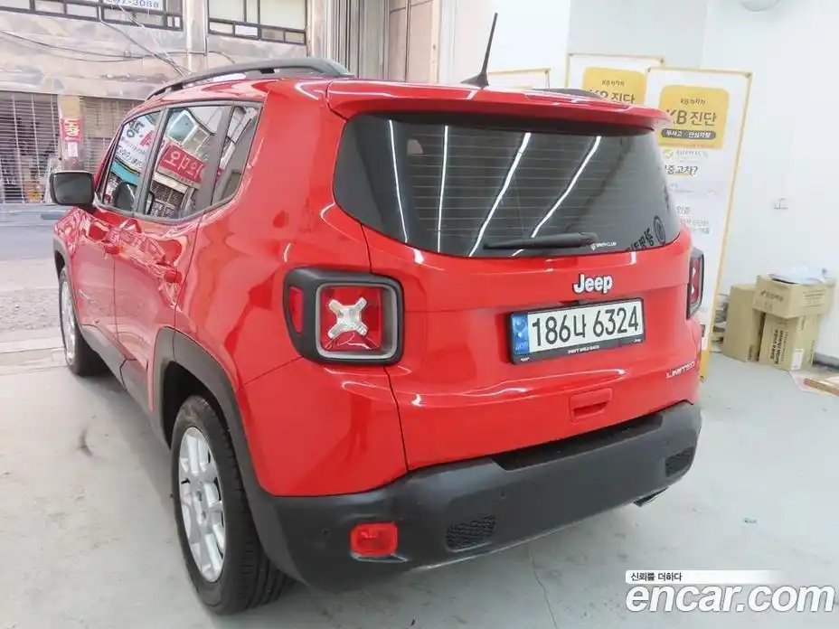 Jeep Renegade 2021 2.4 Автомат в Москве № 318295, фото 4