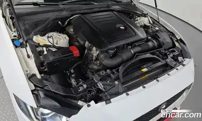 Jaguar XE 2017 2.0 Автомат в Москве № 320146, миниатюра 7