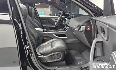 Jaguar F-Pace 2017 3.0 Автомат в Москве № 320227, миниатюра 3