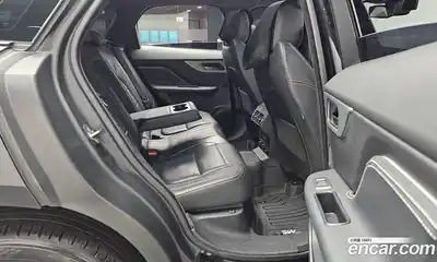 Jaguar F-Pace 2017 3.0 Автомат в Москве № 320227, миниатюра 4