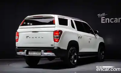 SsangYong Rexton 2018 2.2 Автомат в Москве № 32108, миниатюра 2