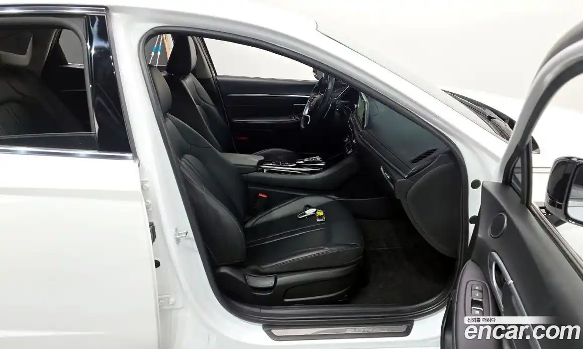 Hyundai Sonata 2022 2.0 Автомат в Москве № 3249, фото 11