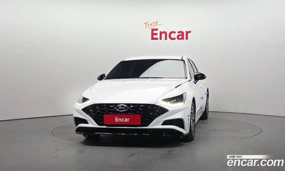 Hyundai Sonata 2022 2.0 Автомат в Москве № 3249, фото 3