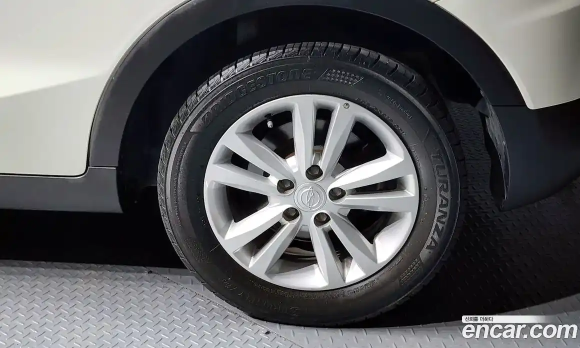 SsangYong TIBOLI 2018 1.6 Автомат в Москве № 32604, фото 5