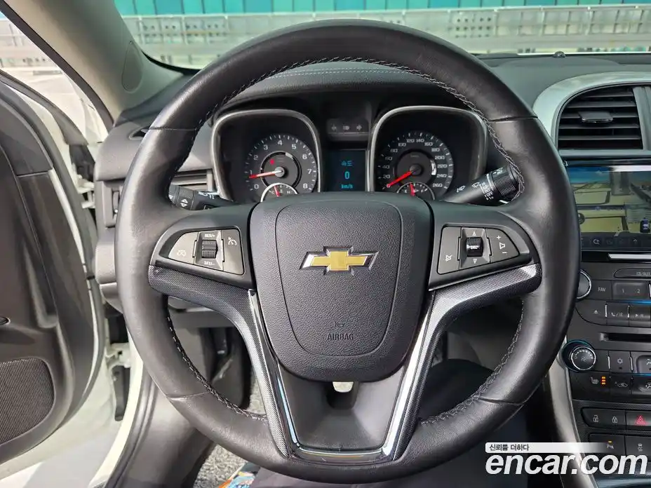 Chevrolet Malibu 2015 2.0 Автомат в Москве № 327729, фото 14