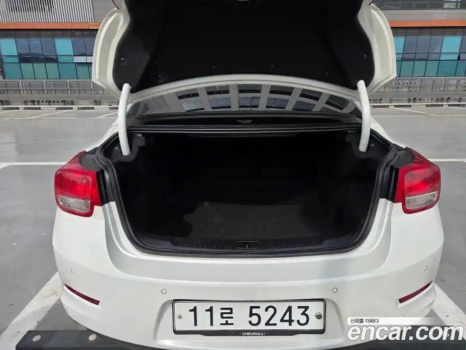 Chevrolet Malibu 2015 2.0 Автомат в Москве № 327729, фото 18