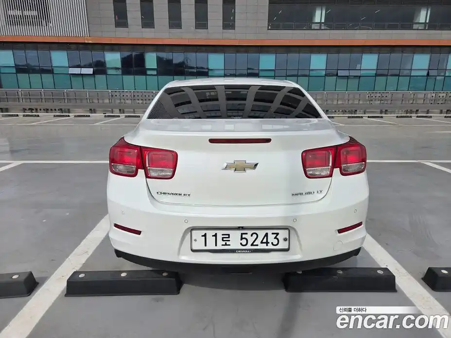 Chevrolet Malibu 2015 2.0 Автомат в Москве № 327729, фото 4