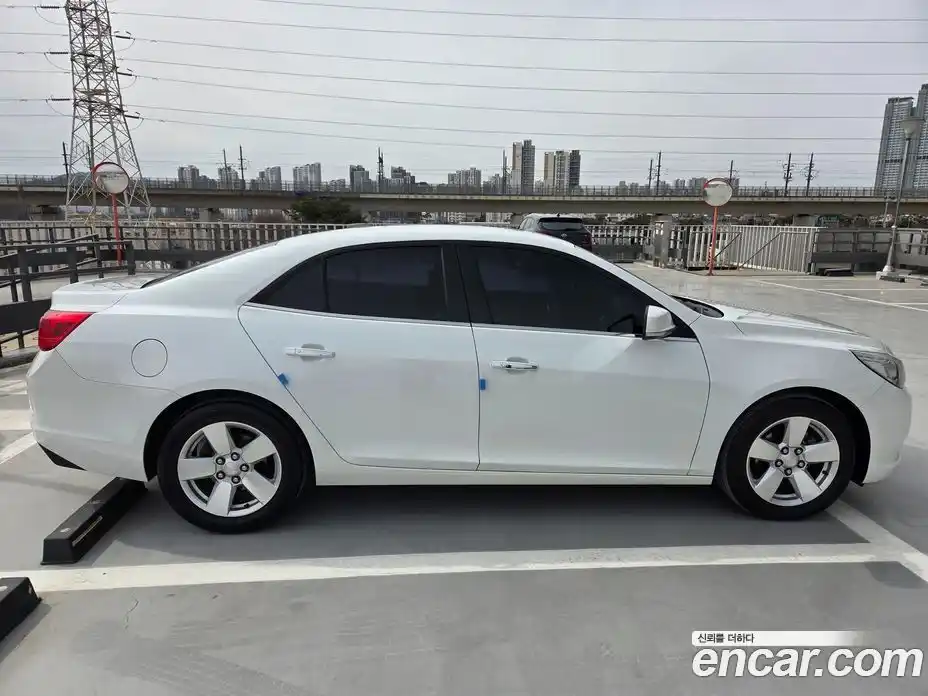 Chevrolet Malibu 2015 2.0 Автомат в Москве № 327729, фото 5