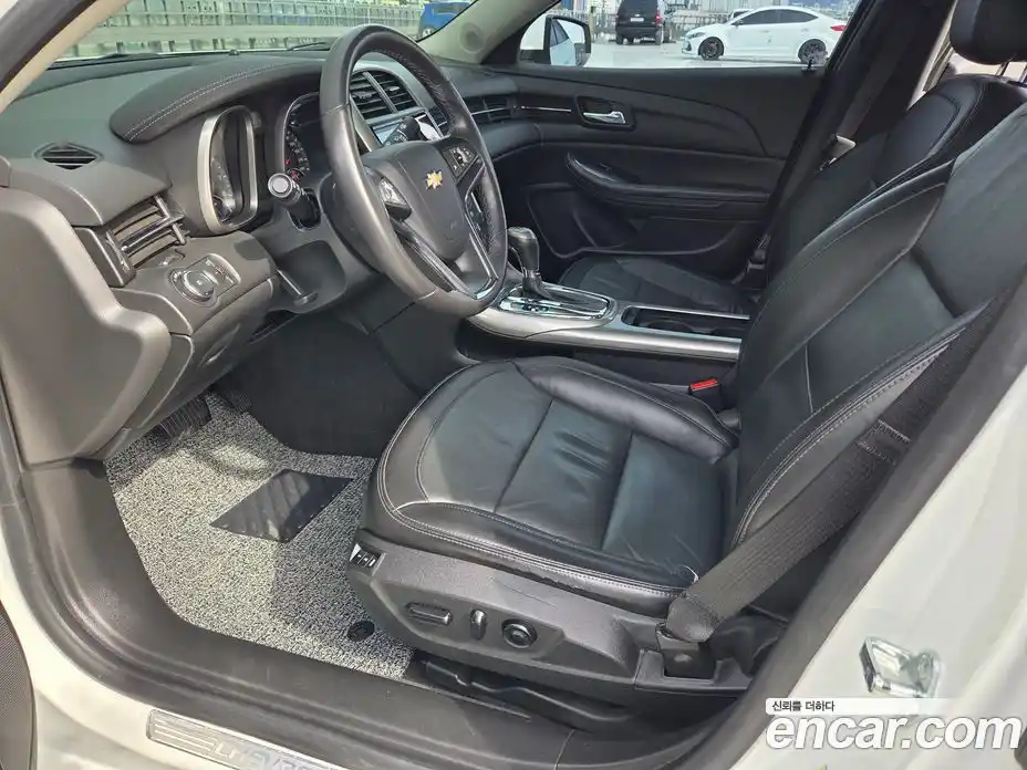 Chevrolet Malibu 2015 2.0 Автомат в Москве № 327729, фото 10