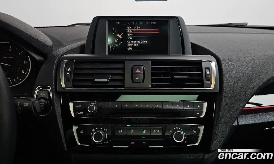 BMW 1-Series 2016 2.0 Автомат в Москве № 336579, фото 18