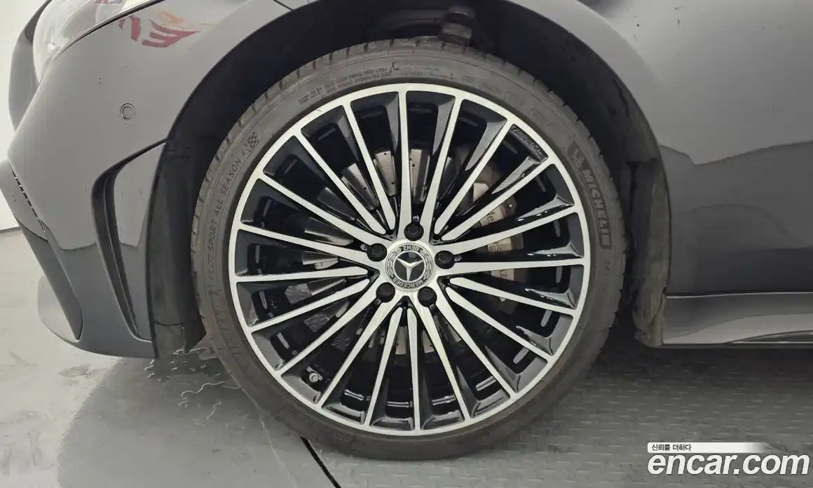 Mercedes-Benz CLS-Class 2023 3.0 Автомат в Москве № 338579, фото 16