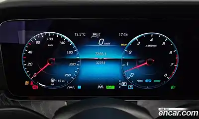 Mercedes-Benz CLS-Class 2023 3.0 Автомат в Москве № 338579, миниатюра 5