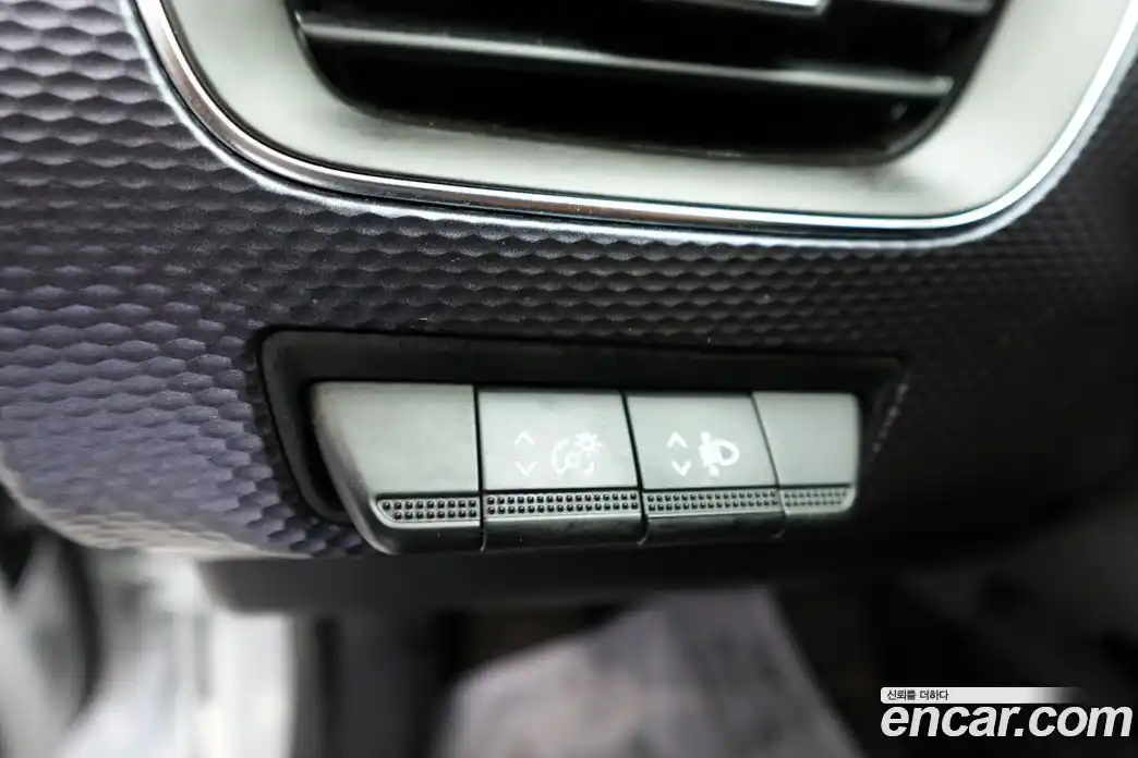 Renault XM3 2020 1.6 Автомат в Москве № 359126, фото 16