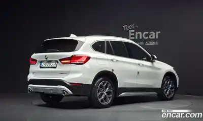 BMW X1 2022 2.0 Автомат в Москве № 362182, миниатюра 2
