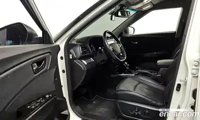 SsangYong TIBOLI 2022 1.5 Автомат в Москве № 36342, миниатюра 3