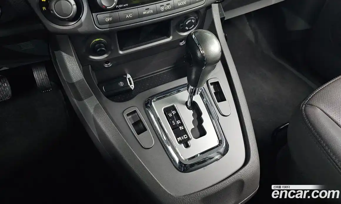 SsangYong Korando 2015 2.0 Автомат в Москве № 36414, фото 19