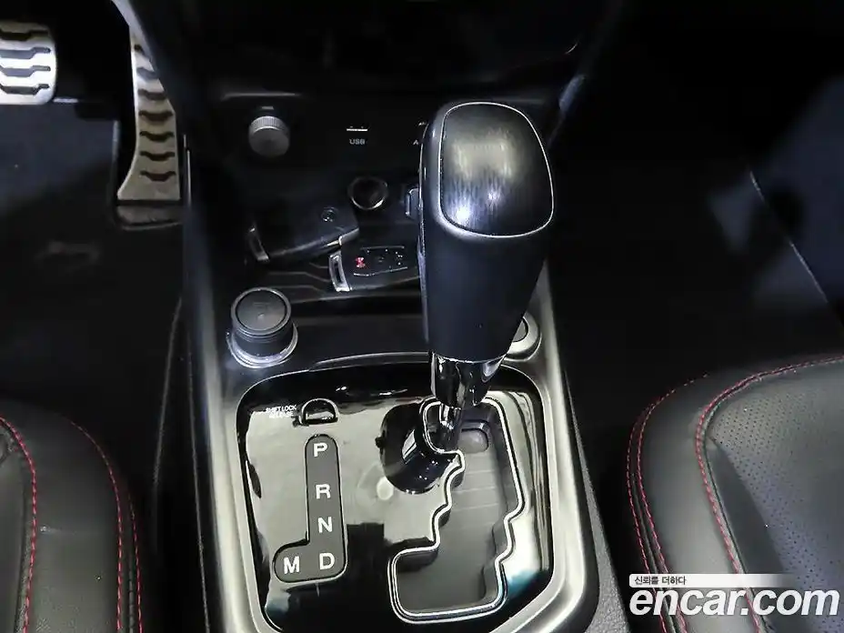 SsangYong TIBOLI 2016 1.6 Автомат в Москве № 36610, фото 12