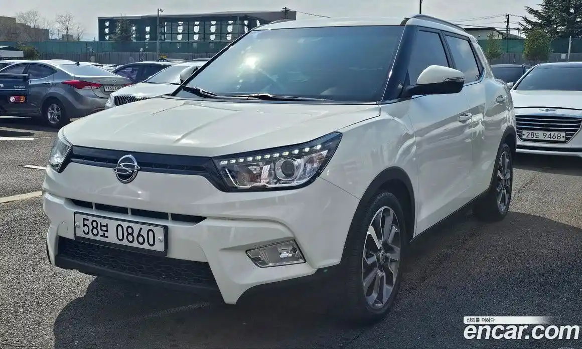 SsangYong TIBOLI 2016 1.6 Автомат в Москве № 368874, фото 3