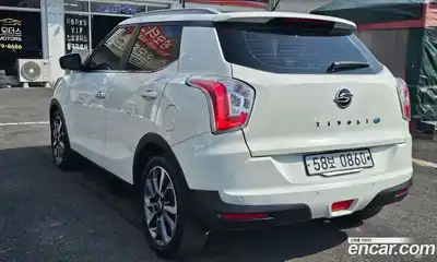 SsangYong TIBOLI 2016 1.6 Автомат в Москве № 368874, миниатюра 4