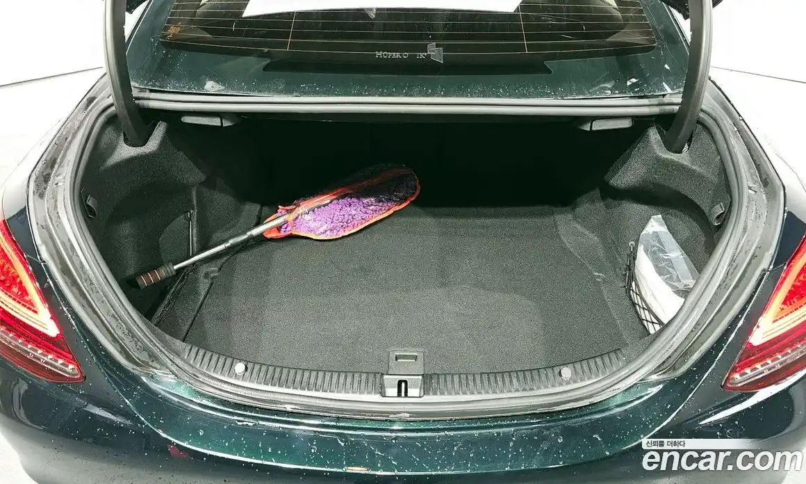 Mercedes-Benz C-Class 2019 1.9 Автомат в Москве № 371583, фото 20