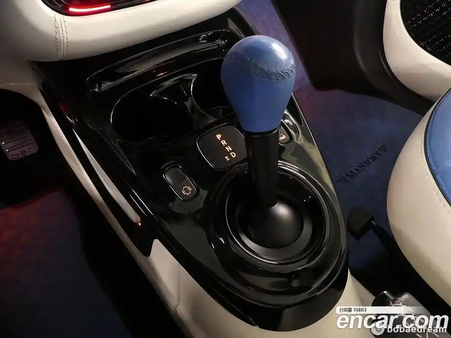 Smart Fortwo 2019 0.9 Автомат в Москве № 376128, фото 6