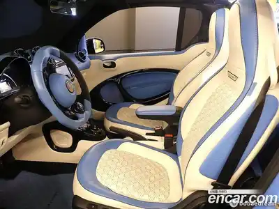 Smart Fortwo 2019 0.9 Автомат в Москве № 376128, миниатюра 7