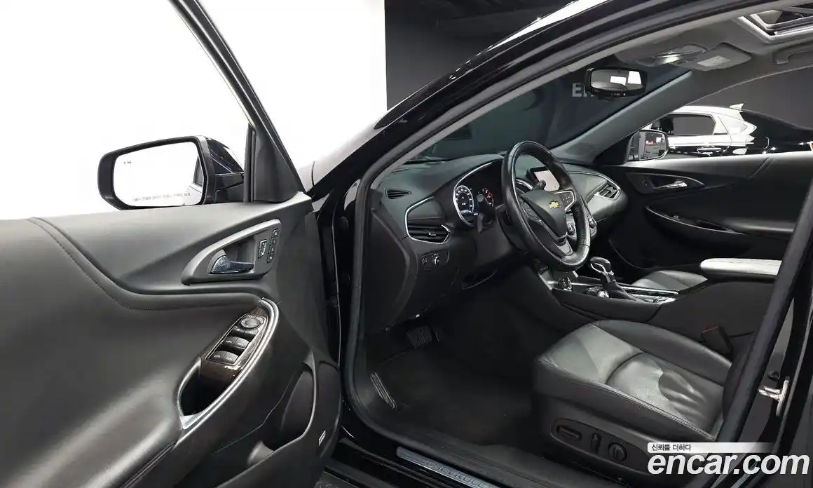 Chevrolet Malibu 2022 2.0 Автомат в Москве № 37778, фото 1