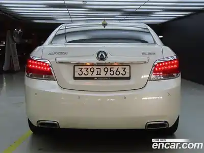 Chevrolet Alpheon 2011 3.0 Автомат в Москве № 37965, миниатюра 3