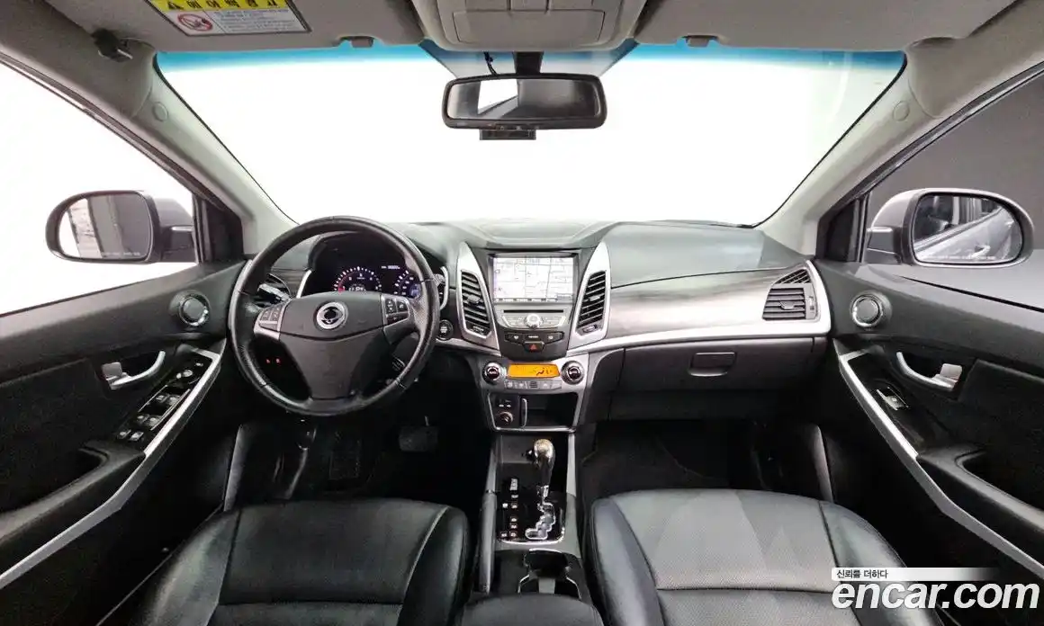 SsangYong Korando 2015 2.0 Автомат в Москве № 388325, фото 7