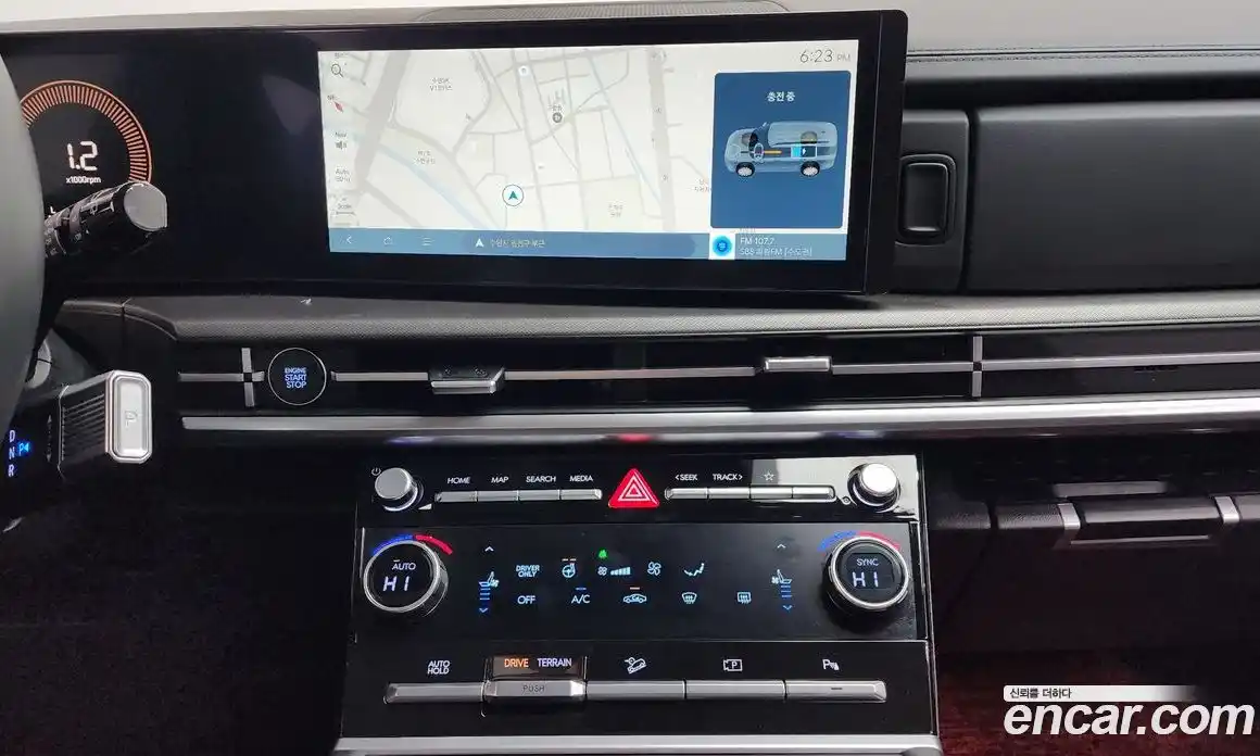 Hyundai Santa Fe 2024 1.6 Автомат в Москве № 395498, фото 15