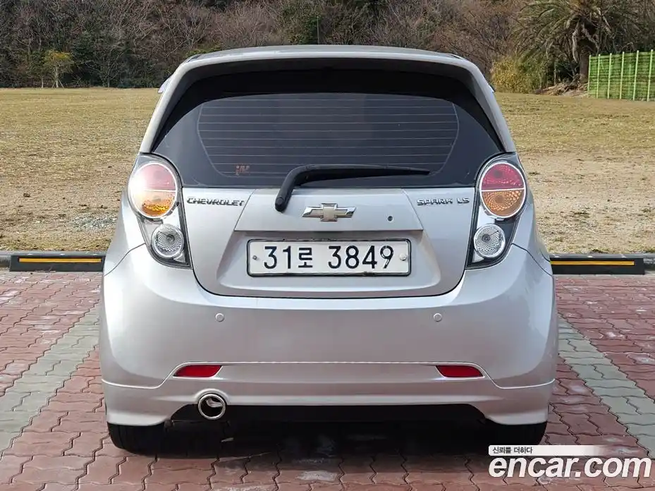 Chevrolet Spark 2012 1.0 Автомат в Москве № 397015, фото 4