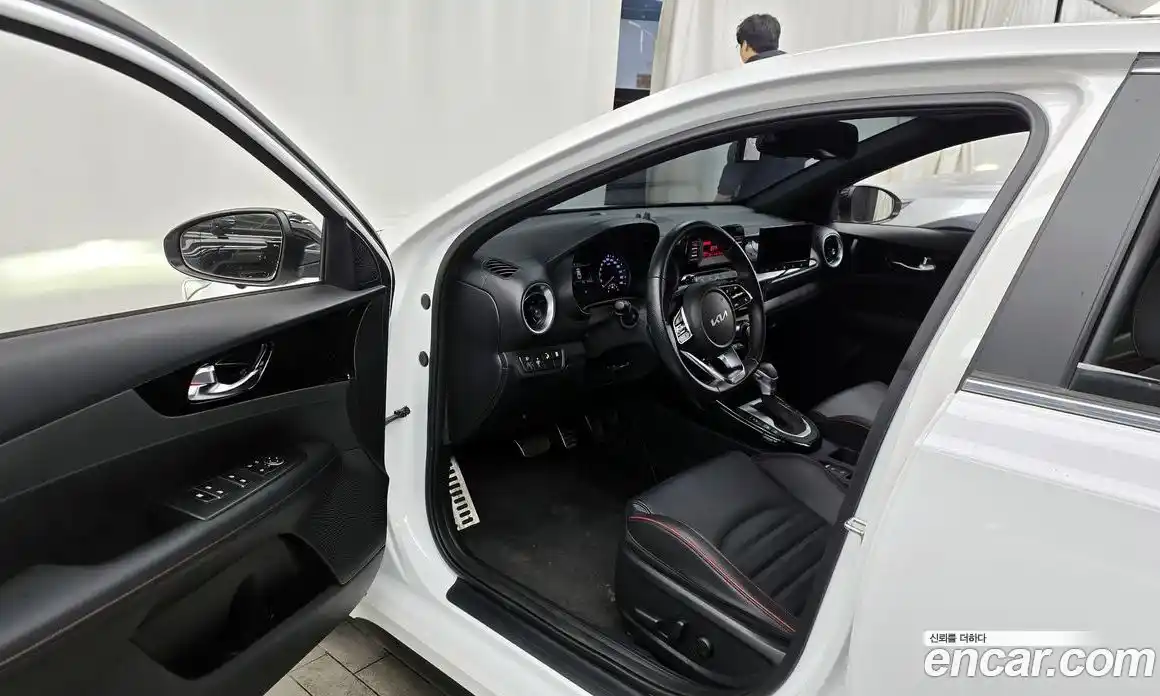 Kia K3 2022 1.6 Автомат в Москве № 402646, фото 10