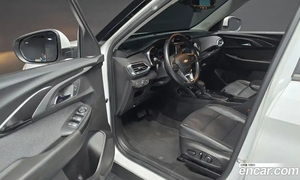 Chevrolet TrailBlazer 2021 1.3 Автомат в Москве № 40293, фото 10