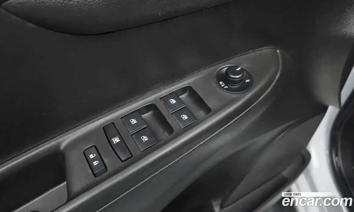 Chevrolet Spark 2016 1.0 Автомат в Москве № 40468, фото 19