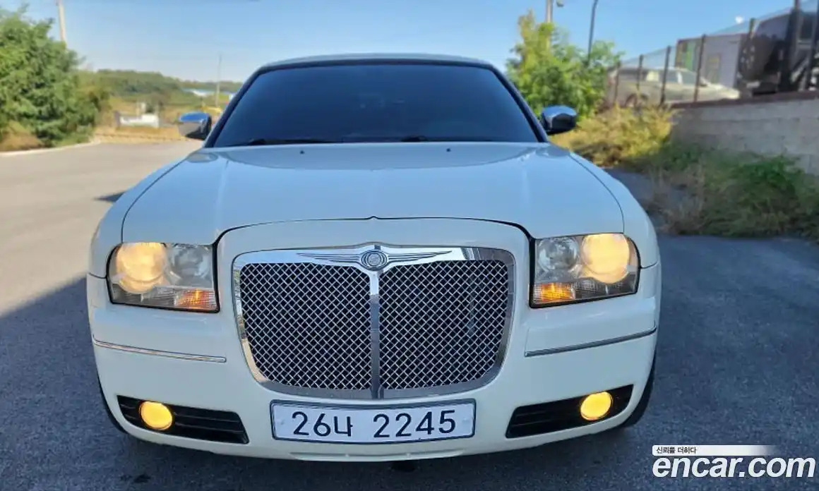 Chrysler 300C 2010 3.5 Автомат в Москве № 407549, фото 17